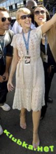 Платье Кайли Миноуг. Крючок